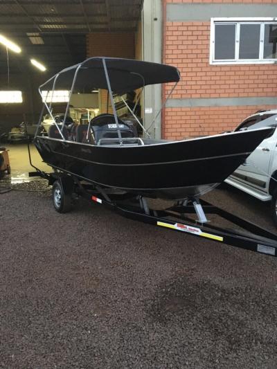 Lancha FortBoat Advance 550 bÃ¡sica c/ Motor 40 HP 4T Mercury e Carreta RodoviÃ¡ria 