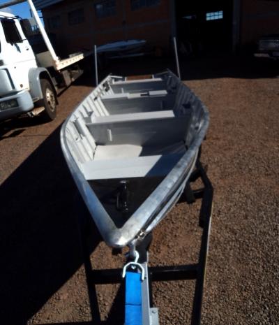 Casco Barco de Aluminio Life 600 5,9m