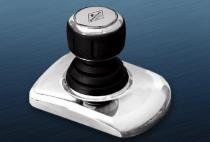 AXIUS 8.2 380 HP MPI BRAVO 3X (Joystick e DTS) - Parelha - Mercruiser