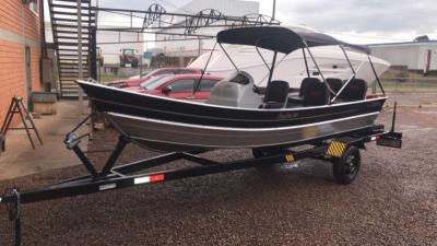 Conjunto Barco de AlumÃ­nio FortBoat WAY 600 SEMI CHATO + Motor 25HP Mh Efi Mercury