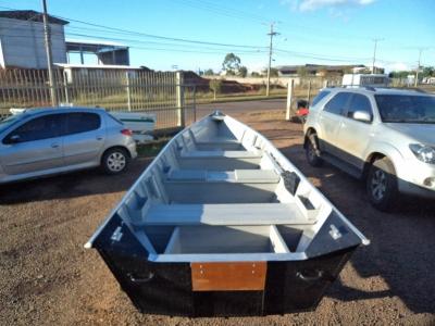 Conjunto Barco de Aluminio Fortboat Life 500 + Motor 30HP M Mercury + Carreta